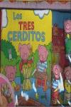 TRES CERDITOS LOS ( LIBRO ROPA CON MARIONETAS DE DEDO ) | 9788408081562 | CAROL ANDREW